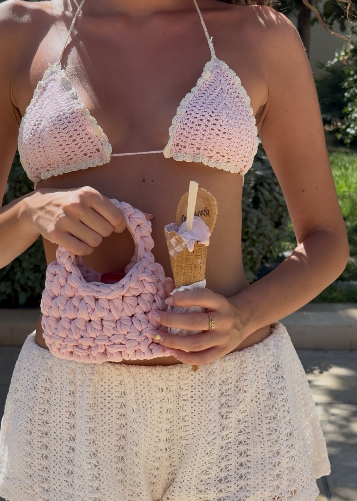 BARBIE - THE MINIEST MINI DOLL BAG