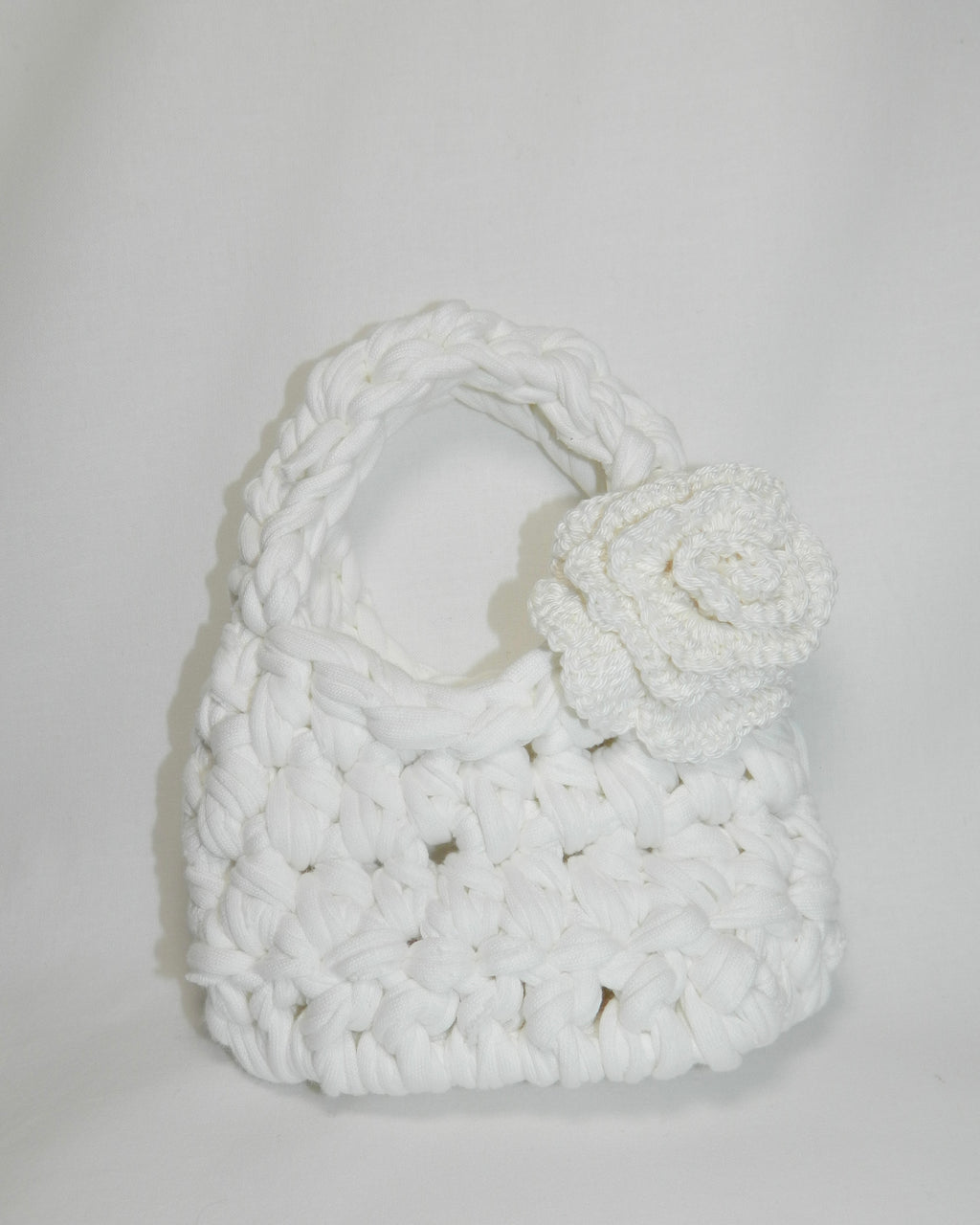 VANILLA ROSA - THE MINIEST MINI WHITE ROSE BAG