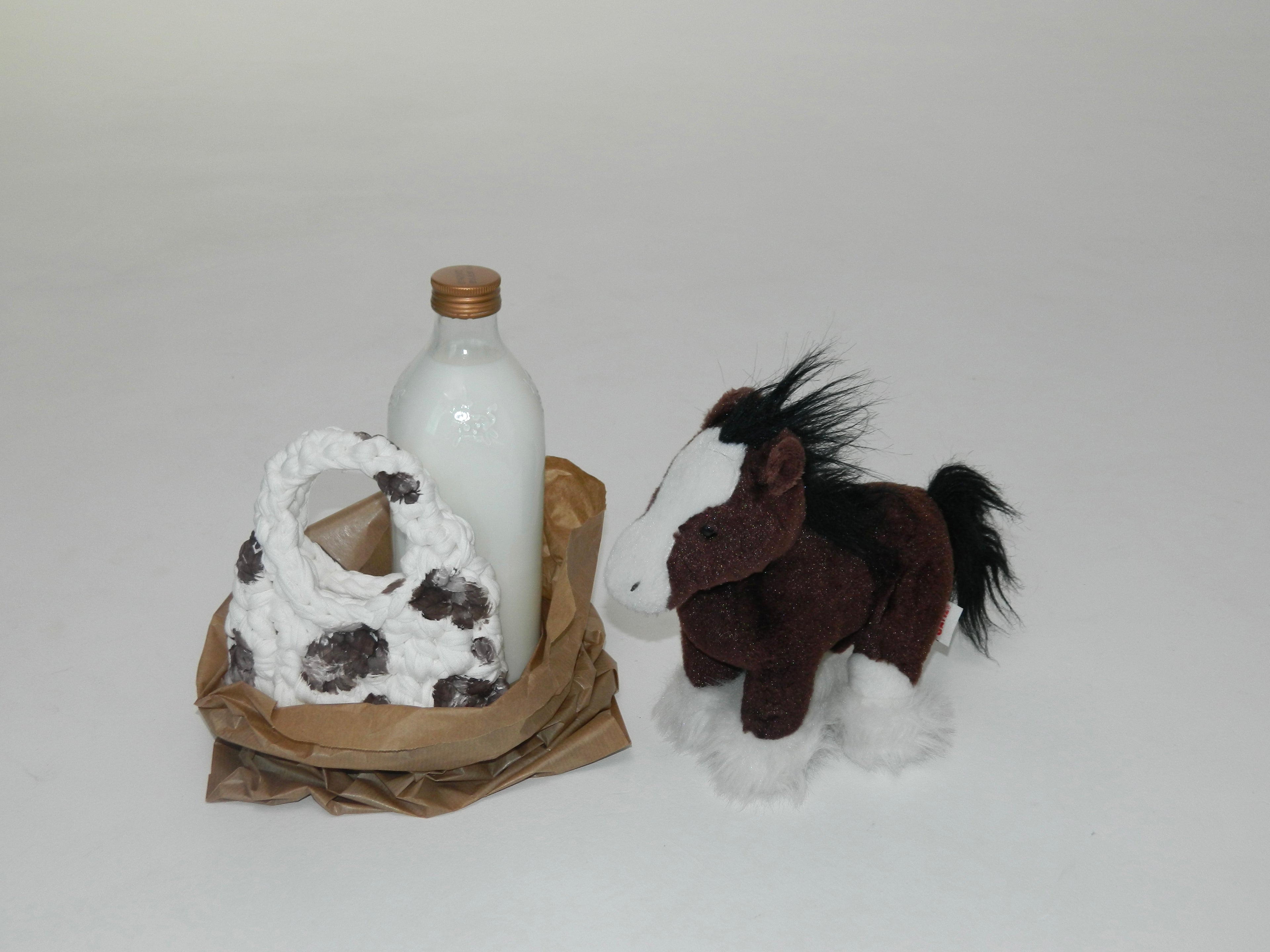 MOO - THE MINIEST MINI COW BAG