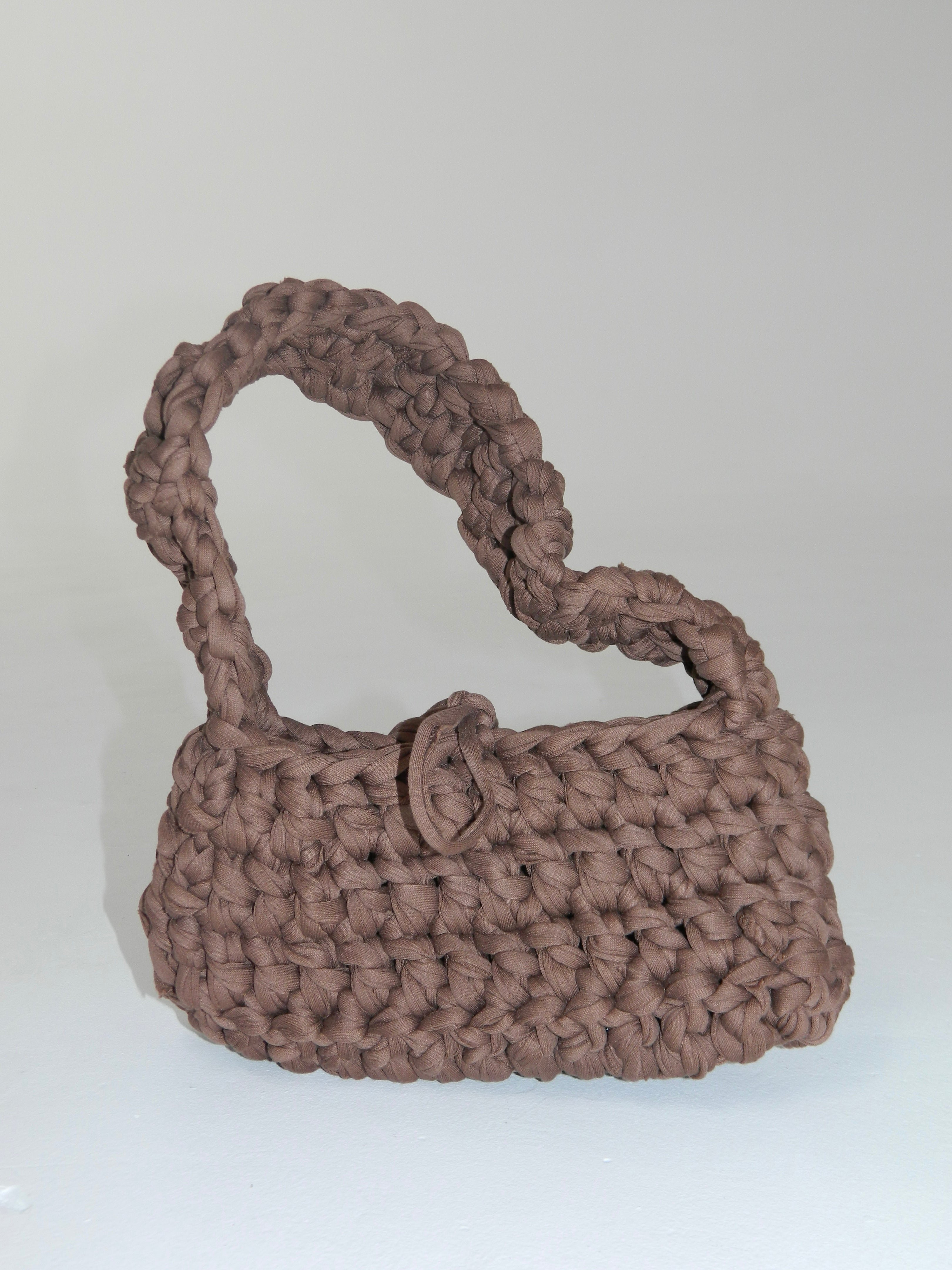 SNEAKING CHOCOLATE BITES SHOULDER BAG