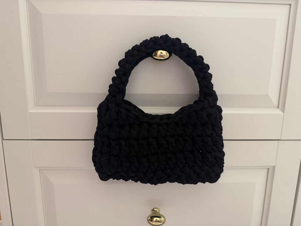 LA ESTRELLA - THE MINIEST MINI BLACK BAG