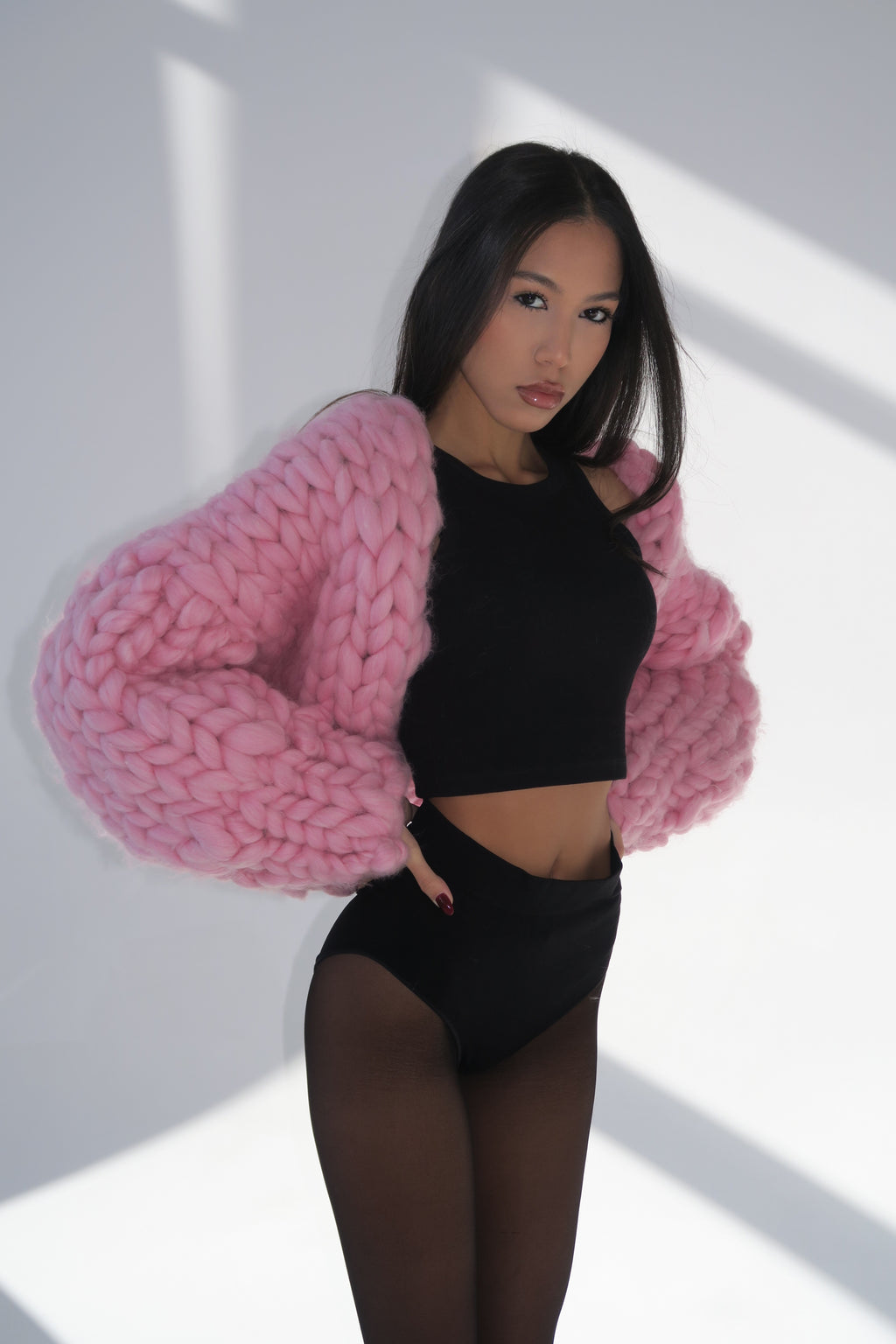 BOXY GIANT WOOL CARDIGAN