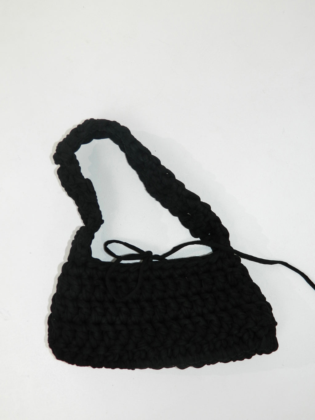 LA TARTA DE MEDIANOCHE SHOULDER BAG